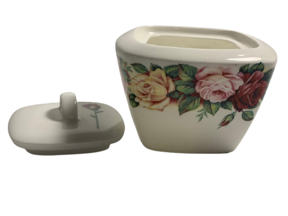 Zaharnita portelan Garden Rose, 150 ml Tea Accessories pentru un ceai sau mai multe ceaiuri mereu noi pentru ca sunt sanatoase